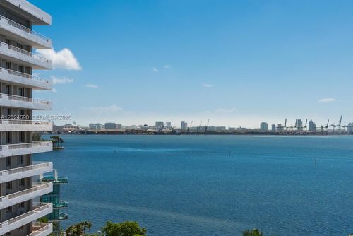 1116-1408 Brickell Bay Dr, Miami, FL, 33131-3697 | Card Image
