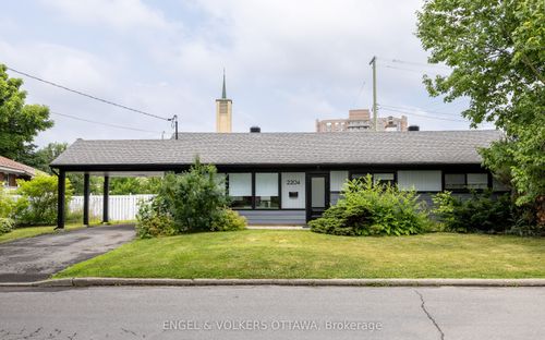 2204 Utah St, Ottawa, ON, K1H7W8 | Card Image