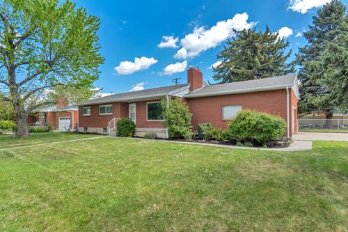 8947 S 500 E, Sandy, UT, 84070-1789 | Card Image