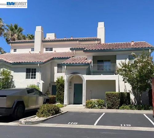 39313 Del Oro Terraza, Fremont, CA, 94538-4643 | Card Image