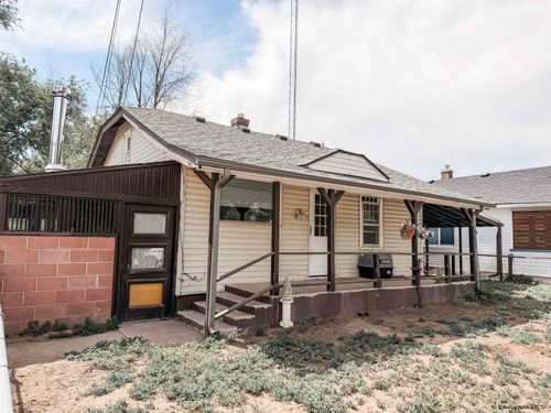 3048 Ames Ct, Cheyenne, WY, 82001-2439 | Card Image