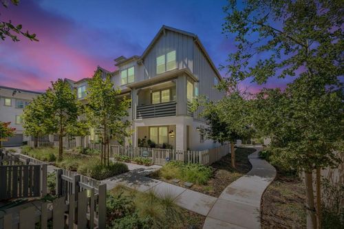 32 Seda Ln, Morgan Hill, CA, 95037-7188 | Card Image