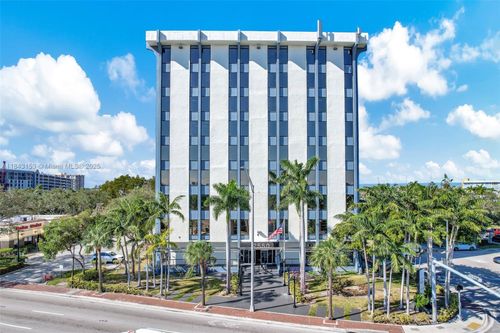 ste-304b-12550 Biscayne Blvd, NORTH MIAMI, FL, 33181-2537 | Card Image