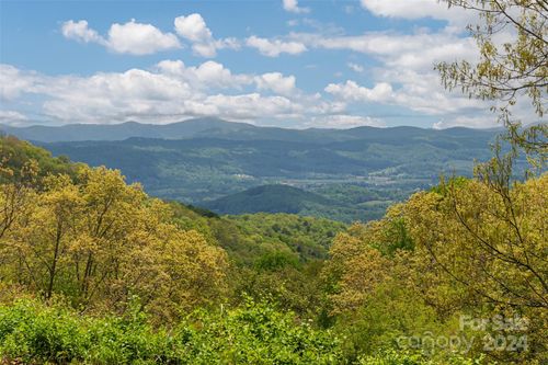 4642 Bearwallow Mountain Road, Hendersonville, NC, 28792 | Card Image