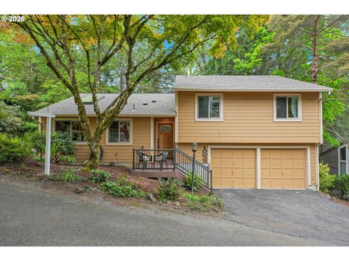10033 Sw Quail Post Rd, Portland, OR, 97219-6368 | Card Image