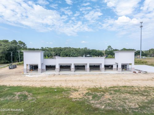 a-2433 Rice Capital Pkwy, Crowley, LA, 70526-3175 | Card Image