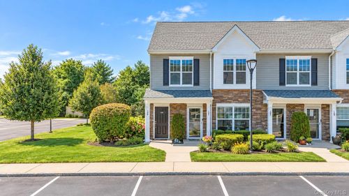 106 Weatherby Lane, Islip, NY, 11722 | Card Image