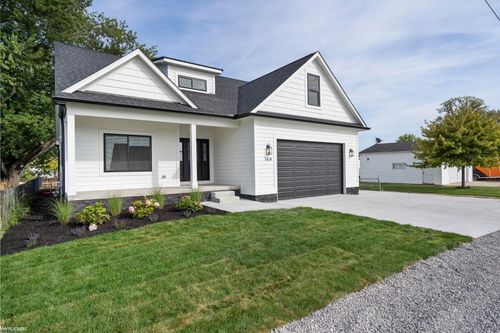 7424 Dyke Rd, Clay, MI, 48001-3012 | Card Image