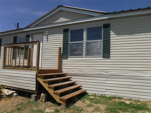 110 Settlers Trl, Elgin, TX, 78621-5721 | Card Image