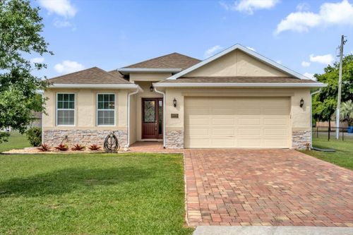 699 S Dixie Dr, HOWEY IN THE HILLS, FL, 34737-4315 | Card Image