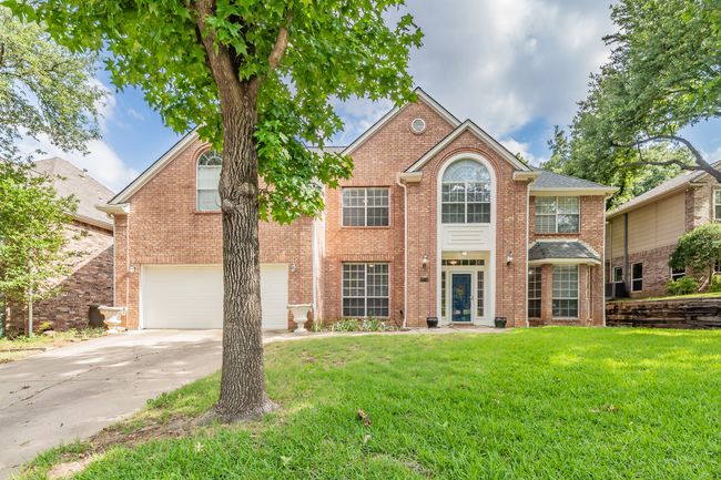1803 Haydenbend Circle framed by beautiful mature shade trees situated in an established neighborhood in Grapevine! | Image 36