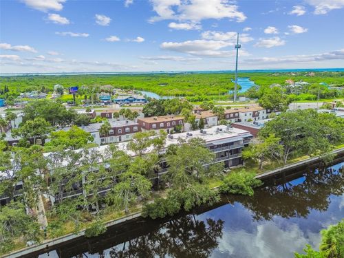 e106-9115 Tudor Dr, TAMPA, FL, 33615-3770 | Card Image