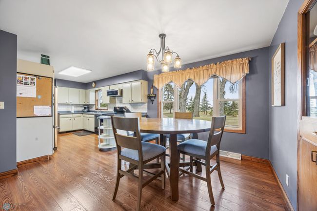 Kitchen/Dining Area | Image 13