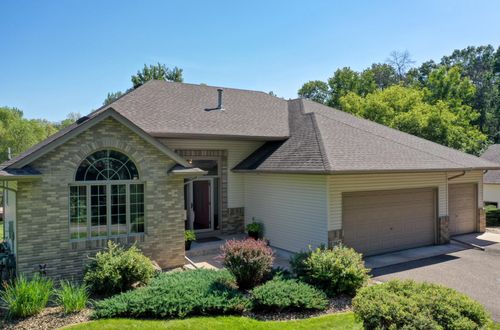 25647 Gustavus Ct, Wyoming, MN, 55092-8349 | Card Image