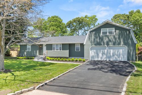 17 Lolly Ln, Centereach, NY, 11720-3836 | Card Image