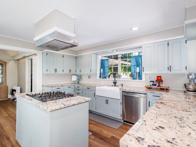 201 N Blanco St, House other with 5 bedrooms, 5 bathrooms and null parking in Coleman TX | Image 12