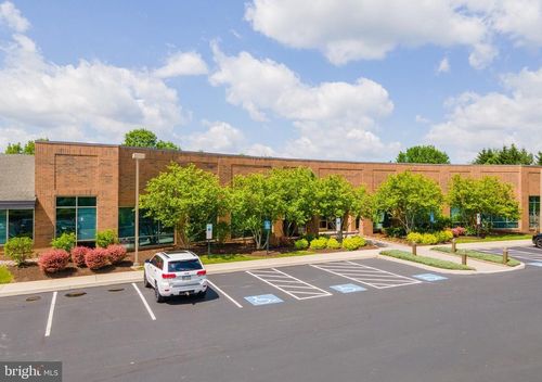 100 Campbell Blvd, EXTON, PA, 19341-2545 | Card Image