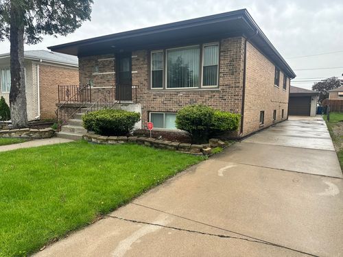 600 Escanaba Ave, Calumet City, IL, 60409-3901 | Card Image