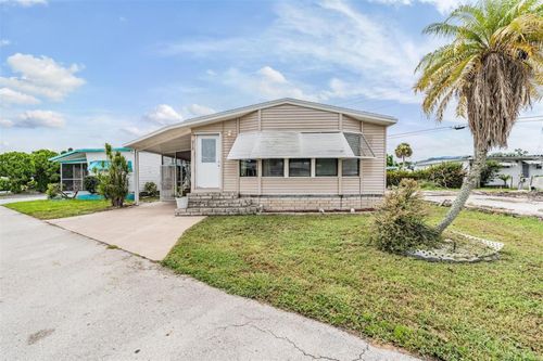 212 52nd Avenue Plz W, BRADENTON, FL, 34207-2940 | Card Image