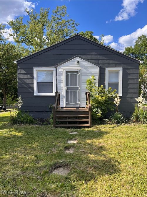 1093 Joy Ave, Akron, OH, 44306-2432 | Card Image