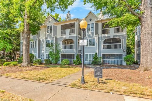 233 Oakwood Ct, Winston-Salem, NC, 27103-1925 | Card Image