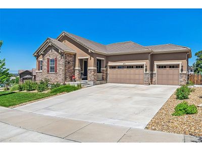 6711 S Catawba Way, House other with 5 bedrooms, 2 bathrooms and null parking in Aurora CO | Image 1