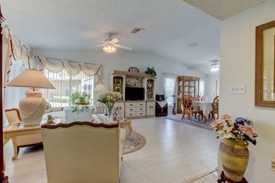 3832 Sailmaker Lane, House other with 2 bedrooms, 2 bathrooms and null parking in Holiday FL | Image 3