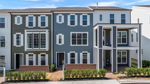 330 Highbridge Ln, Cranberry Twp, PA, 16066-5729 | Card Image