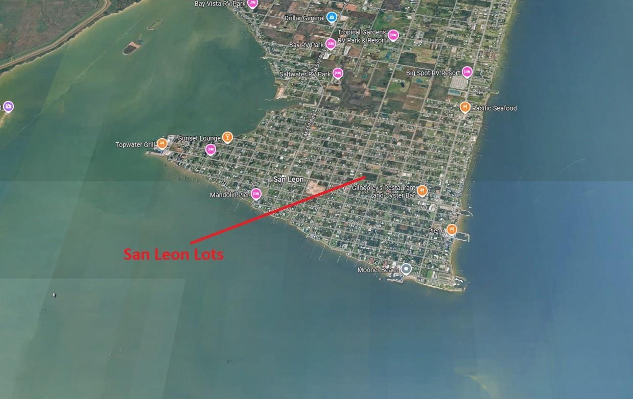 Land in San Leon