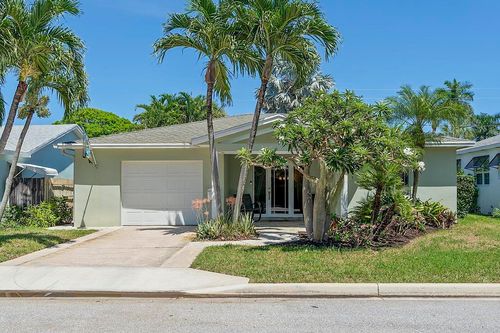 1106 N Lakeside Drive, Lake Worth Beach, FL, 33460 | Card Image