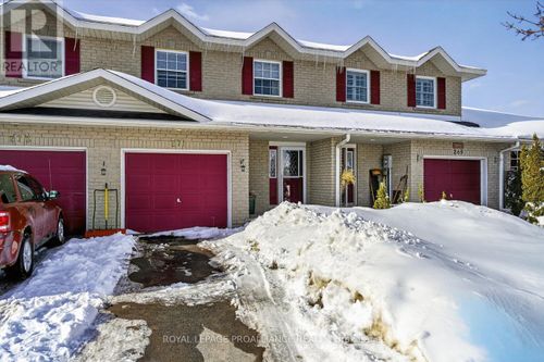 271 Beley St, Brockville, ON, K6V7M8 | Card Image