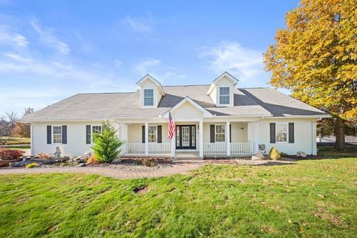 905 Navajo Trl, Flatwoods, KY, 41139-2064 | Card Image