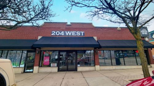 100-140-and-280-204 W Grand River Ave, Howell, MI, 48843-2299 | Card Image