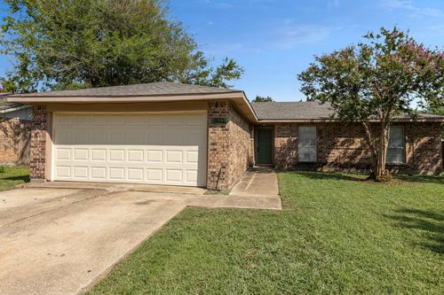 1633 Bette Dr, Mesquite, TX, 75149-6209 | Card Image