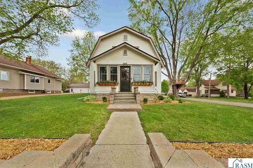 341 E Prince, Lake Crystal, MN, 56055 | Card Image