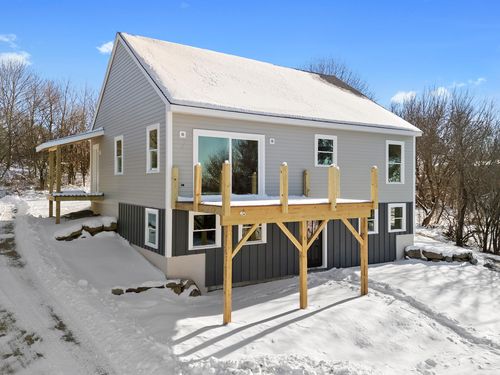 331 Limerock Street, Rockland, ME, 04841 | Card Image