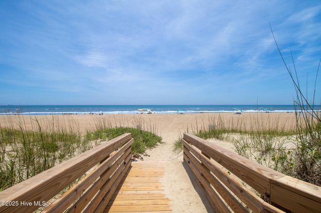 310-TAR-LANDING-VILLAS - 2106 E Fort Macon Rd, Condo with 3 bedrooms, 3 bathrooms and null parking in Atlantic Beach NC | Image 38