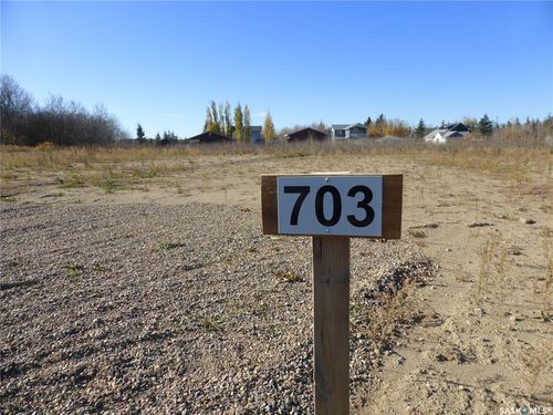 703 Willow Bay, Bright Sand, SK, S0M0H0 | Card Image