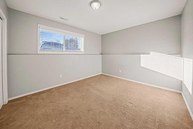 5 - 4626 44 Street, Townhouse with 2 bedrooms, 2 bathrooms and 1 parking in Sylvan Lake AB | Image 11