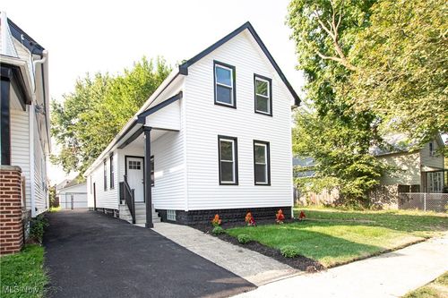 3641 Erin Ave, Cleveland, OH, 44113-4903 | Card Image
