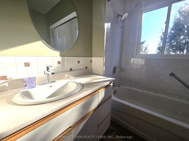 492 Leclair Rd, House other with 5 bedrooms, 2 bathrooms and 8 parking in Verner ON | Image 17