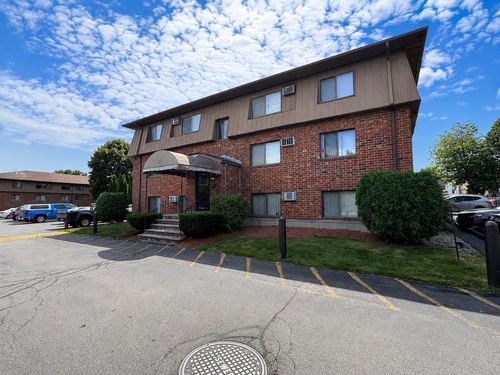 3c-35 Log Street, Manchester, NH, 03102 | Card Image