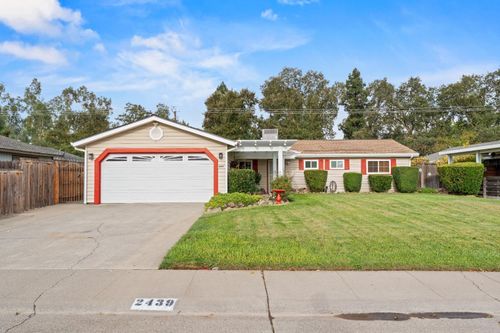 2439 Rhine Way, Elverta, CA, 95626-9609 | Card Image