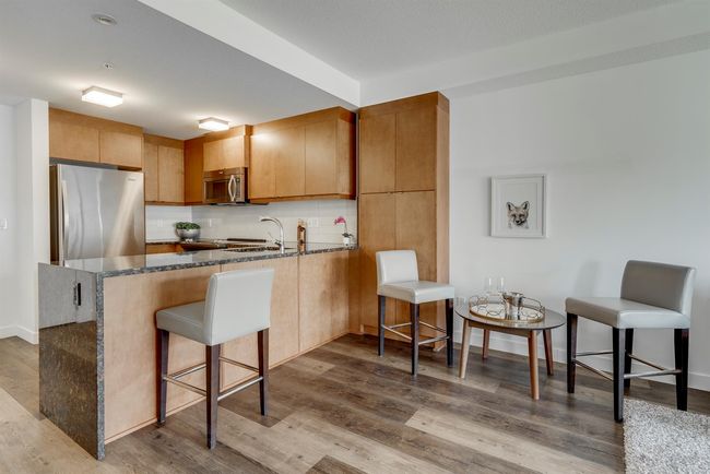 216 - 15 Aspenmont Hts Sw, Condo with 1 bedrooms, 1 bathrooms and 1 parking in Calgary AB | Image 7
