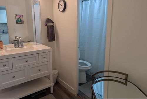 a306-15 S 1st St, Minneapolis, MN, 55401-1800 | Card Image