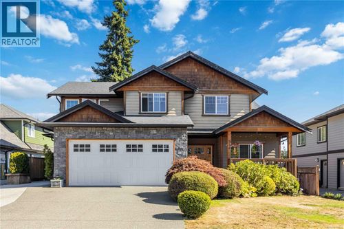 544 Woodend Rd, Victoria, BC, V9C0G4 | Card Image
