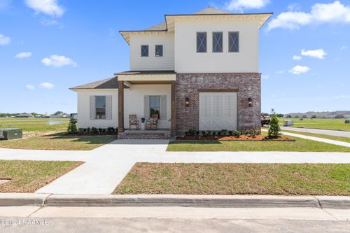 400 Villager Ave, Scott, LA, 70583-5691 | Card Image