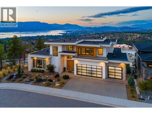 980 Ledgeview Crt, Kelowna, BC, V1W5M6 | Card Image
