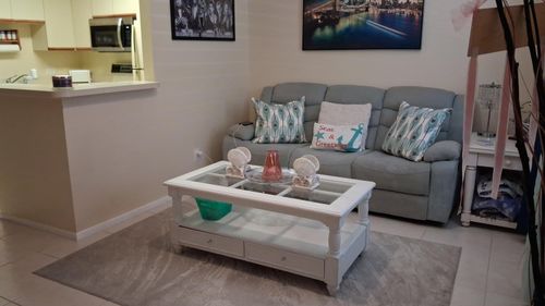 204-23 Lake Vista Trl, Port Saint Lucie, FL, 34952-6355 | Card Image