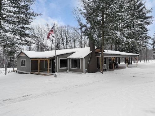18991 Cravens Rd, Wellston, MI, 49689-9701 | Card Image